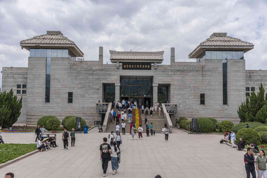 China - Xi'an 003 - mausoleo de Qin Shi Huang